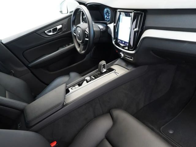 Volvo V60 Cross Country AWD