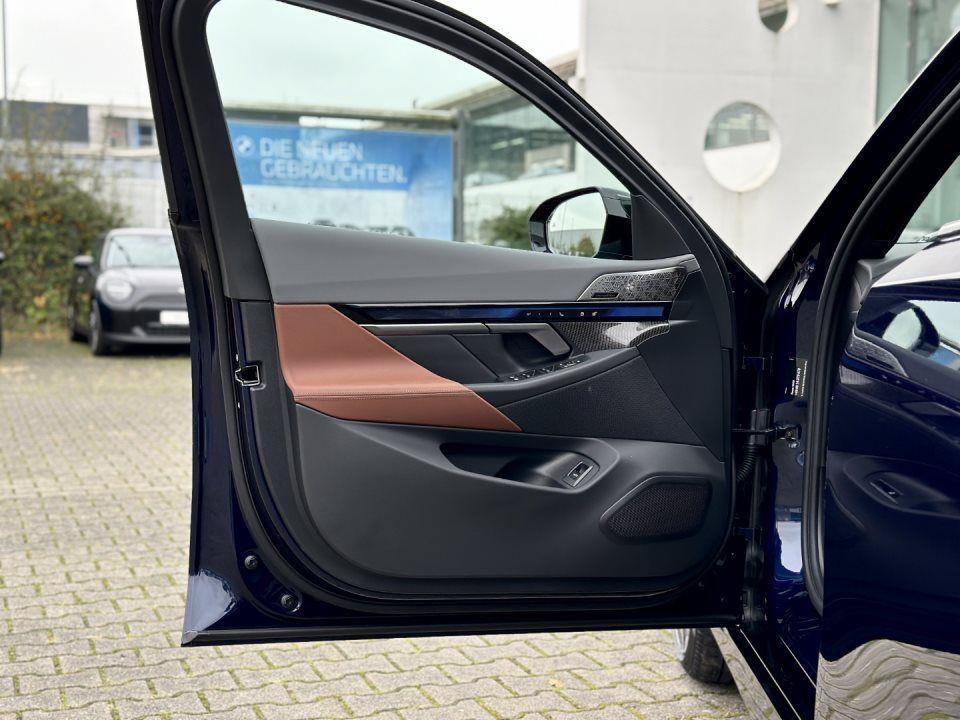 BMW i5 M60 Sedan xDrive