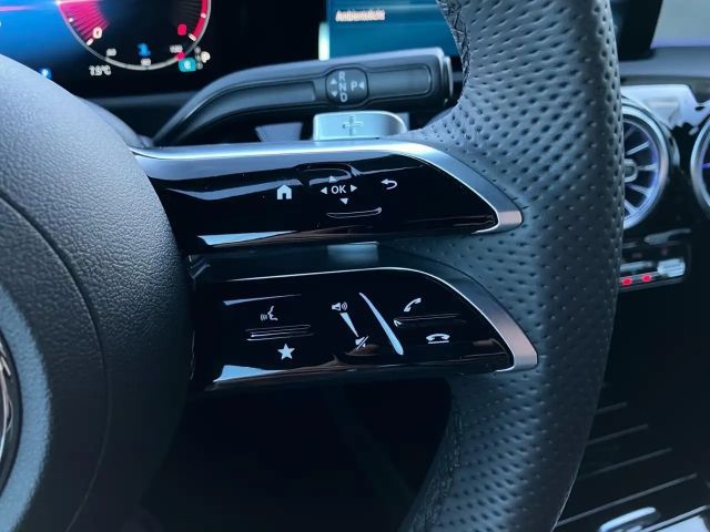 Mercedes-Benz A 200 A 200 d AMG Line