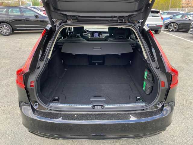 Volvo V90 19'