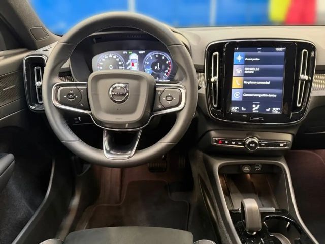 Volvo XC40 Dark Plus