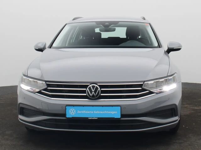 Volkswagen Passat 1.5 TSI DSG Variant