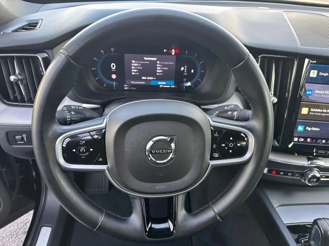 Volvo XC60 AWD R-Design