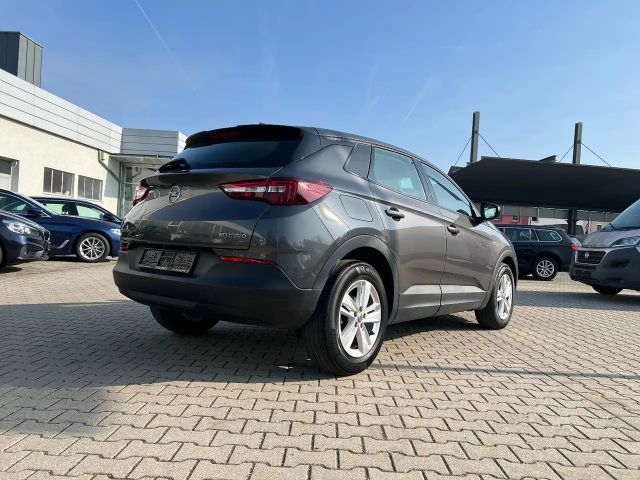 Opel Grandland X 1.5 CDTI 1.5 Turbo Edition