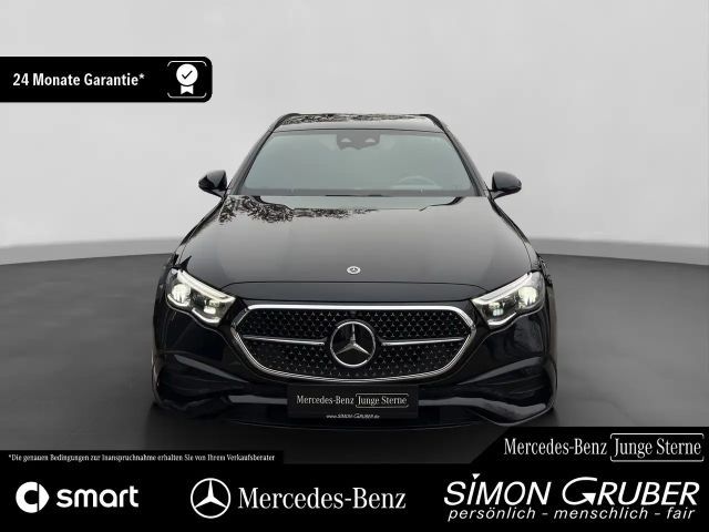 Mercedes-Benz E 300 AMG Line