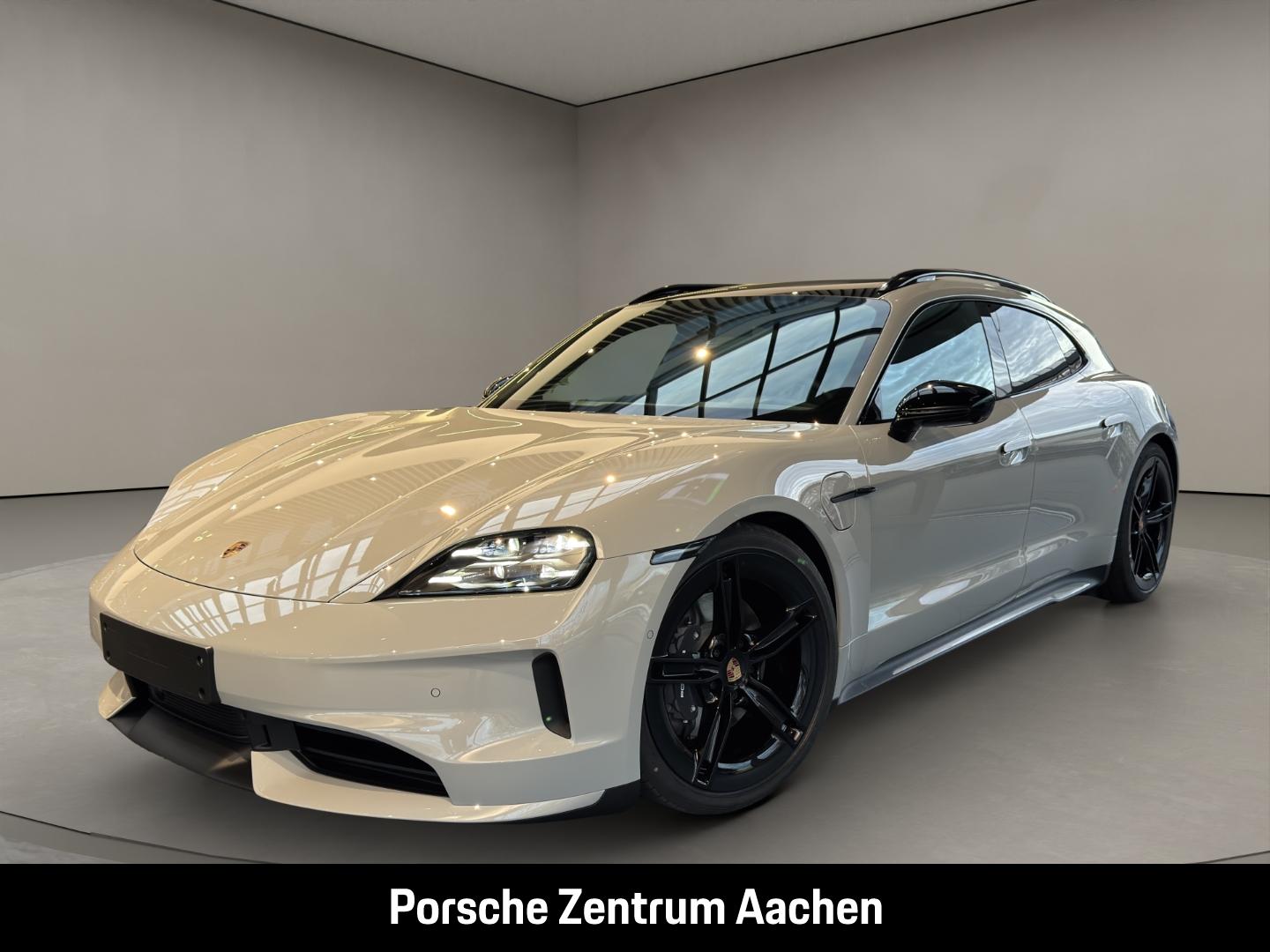 Porsche Taycan Black Edition Sport Turismo