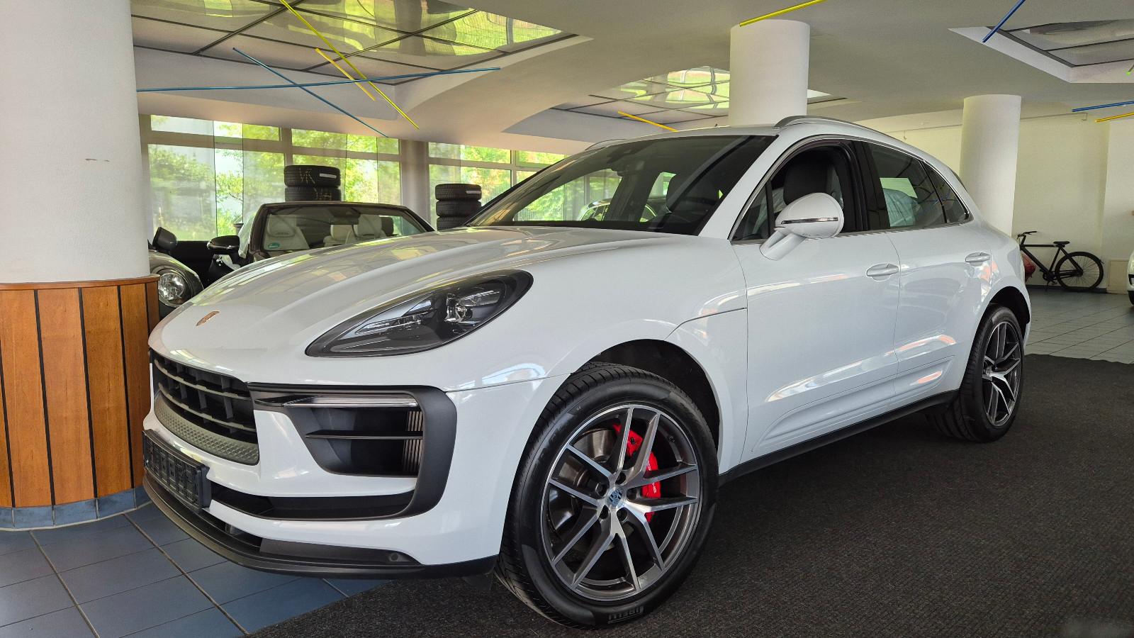 Porsche Macan S