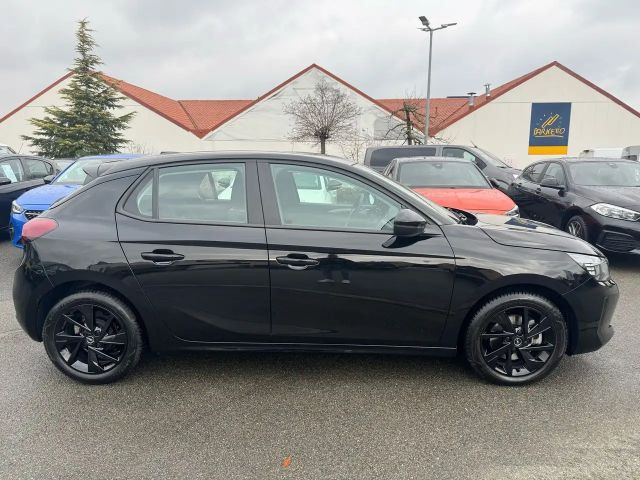 Opel Corsa inkl. Allwetterreifen & Komfort-Paket
