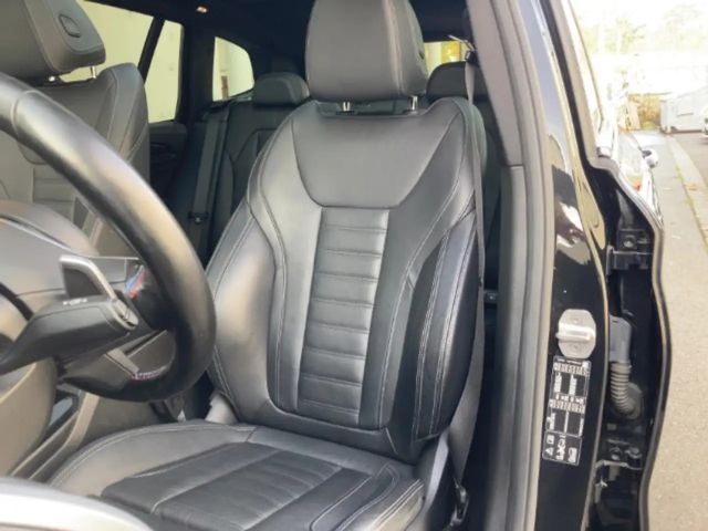 BMW X3 i Sportpaket HUD AD El. Panodach Panorama Navi Led