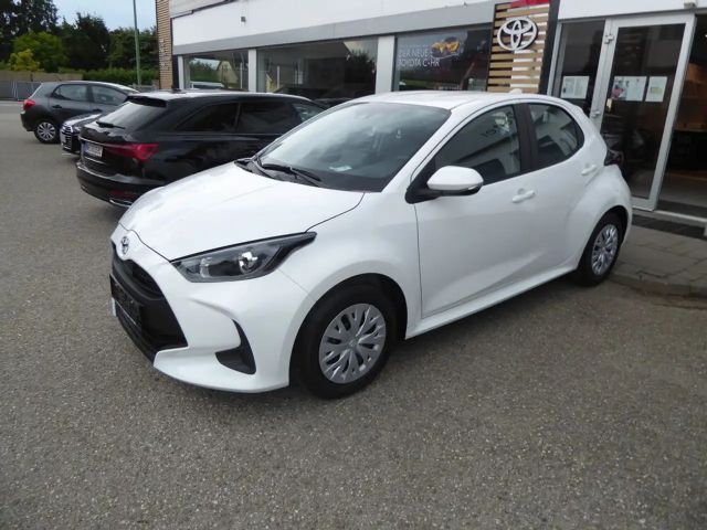 Toyota Yaris City Hybride VVT-i