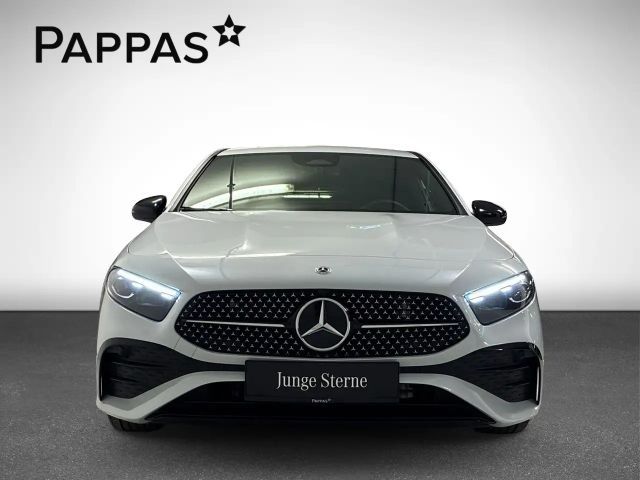 Mercedes-Benz A 180 A 180 d Hatchback