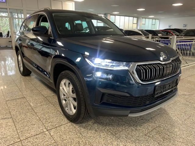 Skoda Kodiaq 2.0 7-SITZER+LED+PANO+KAMERA+STANDH.+ACC