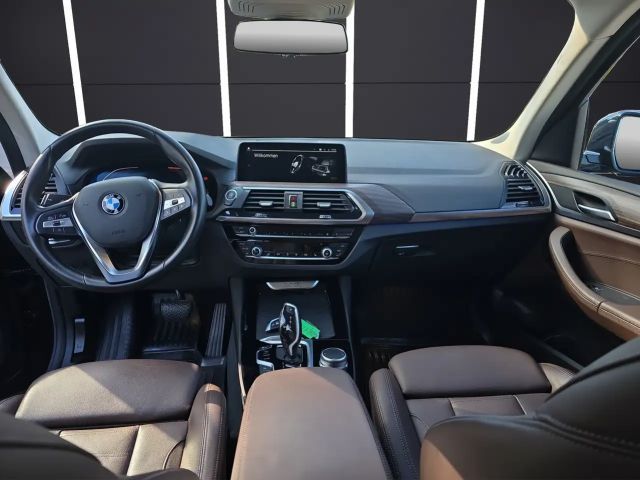 BMW X3 xDrive20i