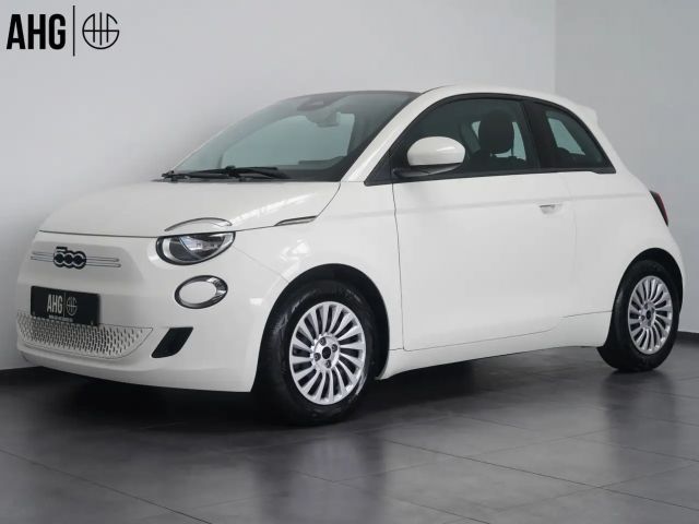 Fiat 500e 87KW/42kWh/DC-LADEN/CARPLAY/DAB/SOH