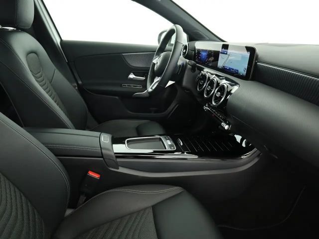 Mercedes-Benz A 180 Progressive