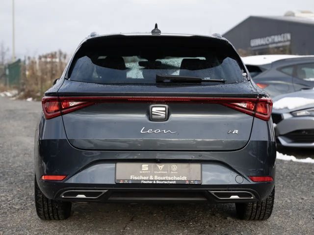 Seat Leon 1.5 eTSI FR-lijn Sportstourer