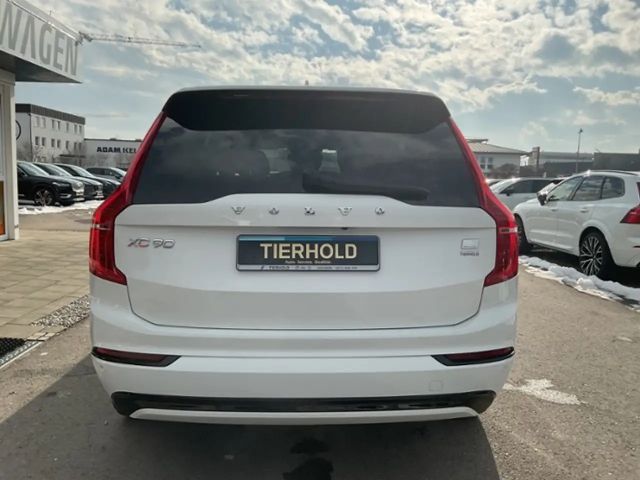 Volvo XC90 R-Design T8