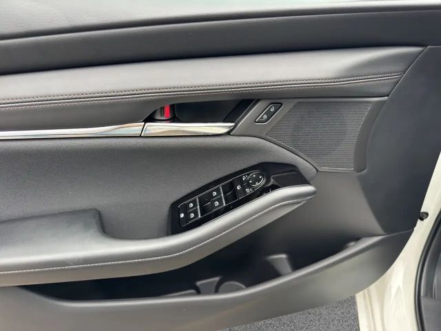 Mazda 3 SkyActiv e-Skyactiv