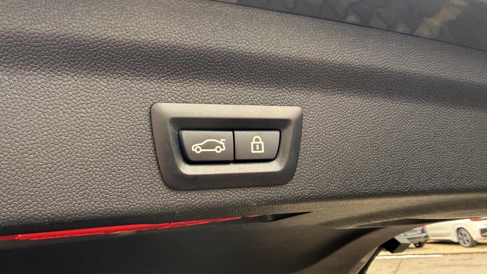 MINI Cooper D Countryman JKW Trim LED Navi Kam DAB