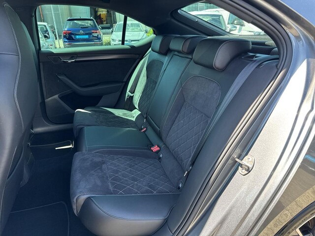 Skoda Superb 2.0 TSI Sportline