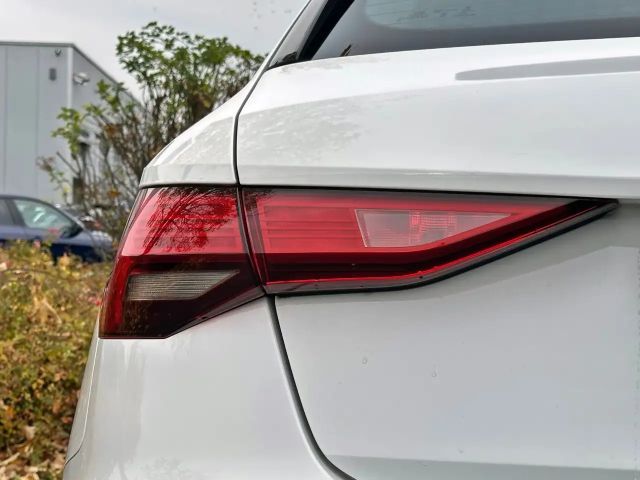 Audi A3 30 TFSI S-Tronic Sportback