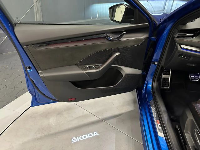 Skoda Octavia Combi RS