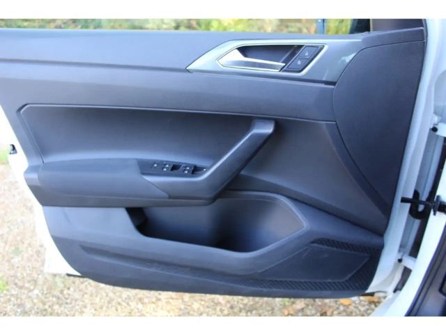 Volkswagen Polo 1.0 TSI IQ.Drive Style