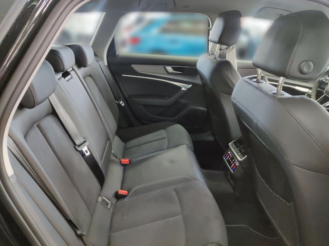 Audi S6 Avant Quattro