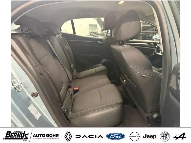 Renault Megane Intens TCe 140