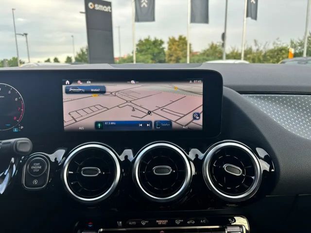 Mercedes-Benz B 180 B 180 PROGR+MULTIBEAM+AHK+KAM+SHZ+ASSIST+EASY-P+