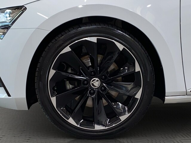 Skoda Superb 1.5 TSI Combi