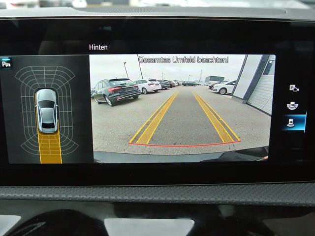 Mercedes-Benz A 180 AMG Line