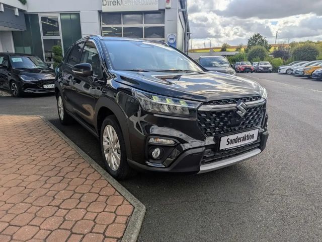 Suzuki S-Cross Hybrid