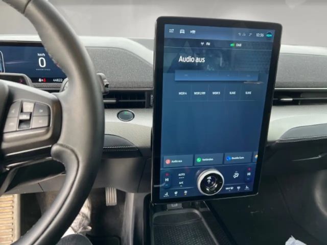 Ford Mustang Mach-E 76 kWh 269 PS Panorama AHK Navi Leder SHZ Digitale