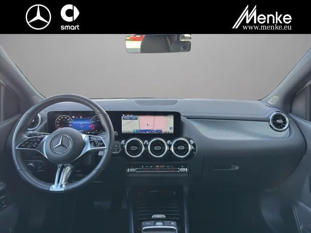 Mercedes-Benz B 180 Kamera+Elektr.-Heckkl+Leder+LED+Lenkradhzg