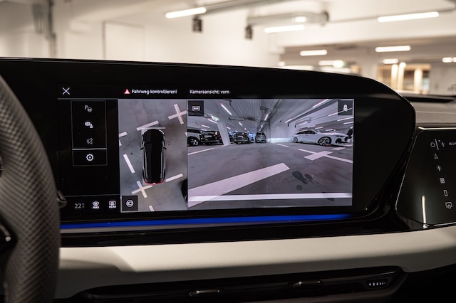 Audi A6 e-tron Avant Quattro