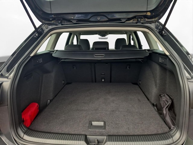 Volkswagen Golf 2.0 TDI DSG Golf VIII Variant