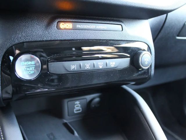 Ford Kuga AWD Active Hybrid