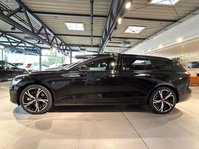 Volvo V60 AWD Dark Plus T8