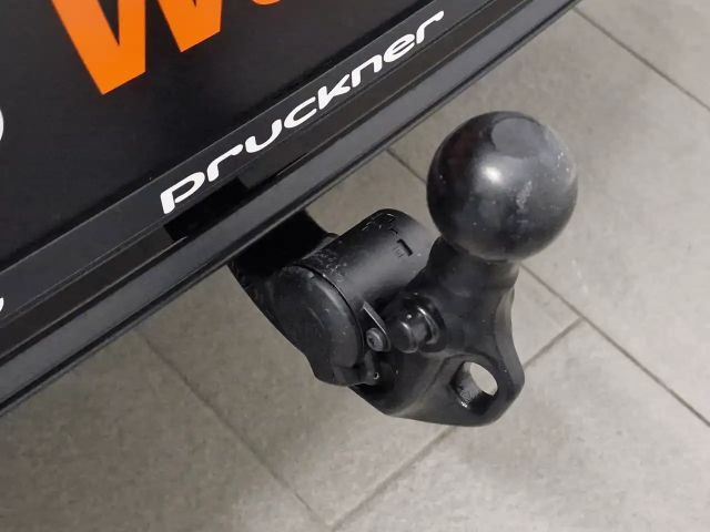 Volkswagen Golf Rabbit TSI