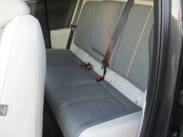 Mazda MX-30 Mazda /MX-30 / R-EV / MAKOTO MODERN CONFIDENCE