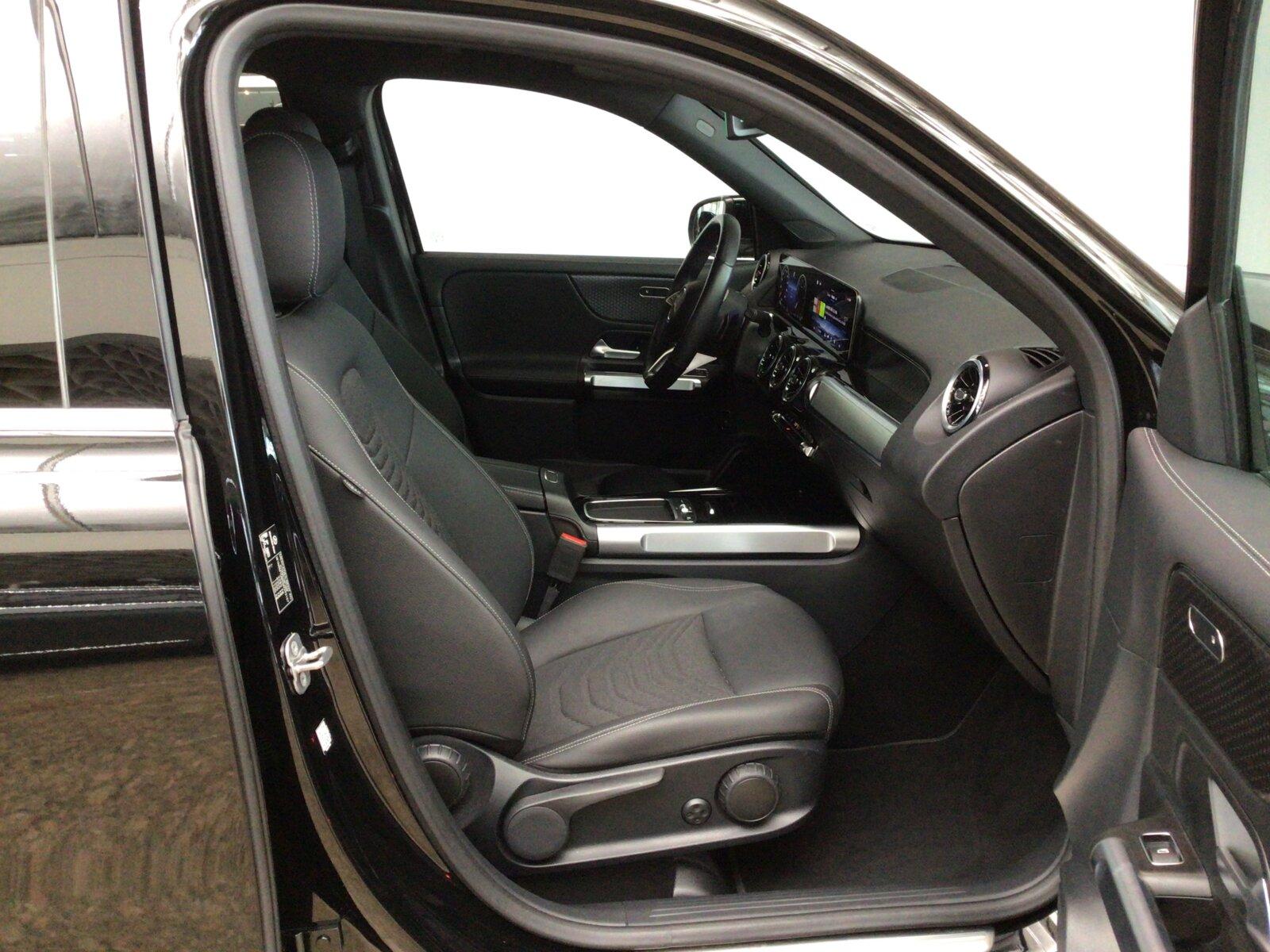 Mercedes-Benz GLB 200 4MATIC GLB 200 d Progressive