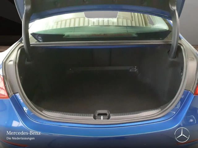 Mercedes-Benz C 180 AVANTGARDE Sedan