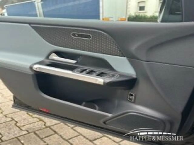 Mercedes-Benz EQB 350 4MATIC Progressive