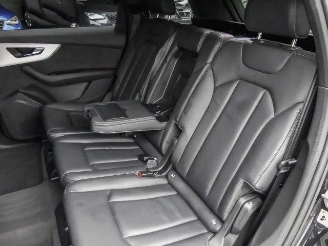 Audi Q7 55 TFSI Quattro S-Line