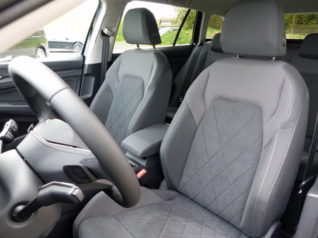 Volkswagen Golf 2.0 TDI DSG Variant