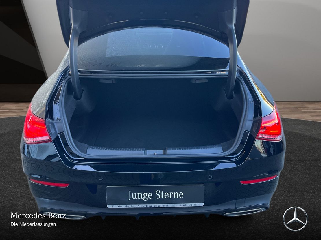 Mercedes-Benz CLA 200 AMG Line Coupé