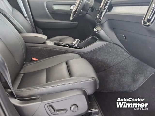 Volvo XC40 Business Dark Ultra