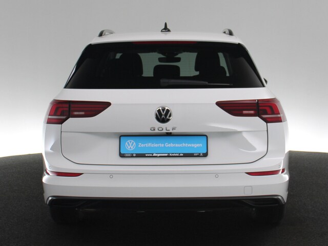 Volkswagen Golf 1.5 TSI Golf VIII Life Variant