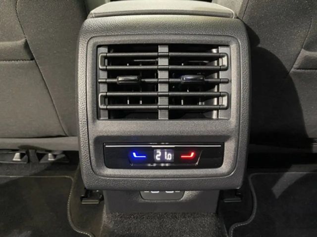 Volkswagen Golf 1.5 TSI Golf VIII Variant